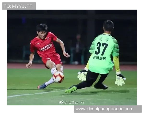 武汉足球队以54分领跑全国锦标赛积分榜展现强劲实力