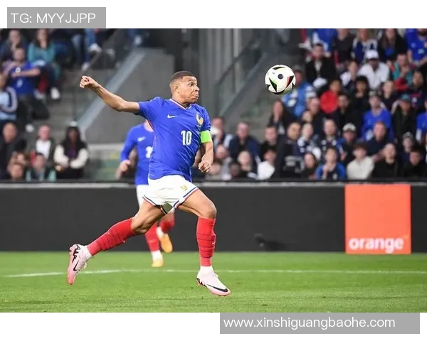 法国足球巨星风采揭秘与成就回顾