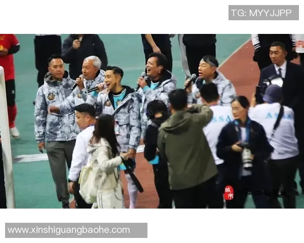 歌坛与足球交汇的明星们他们的音乐与运动人生交织的故事 歌坛与足球交汇的明星们他们的音乐与运动人生交织的故事