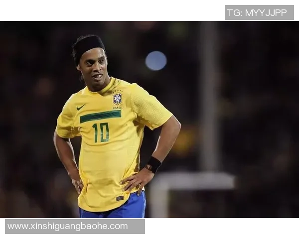 小罗足球明星饰品闪耀登场引领时尚潮流新风尚